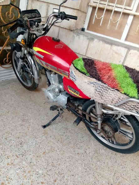 ماطور ايراني 2020تنكر سلف وللبصرة كامل من كلشي بس كيج السرعة ما يشتغل بدون اوراق اقتصاي بالبانزين حيل حيل
السعر 550الف وبي مجال بسيط مكاني بروانة الهضبة ***********
