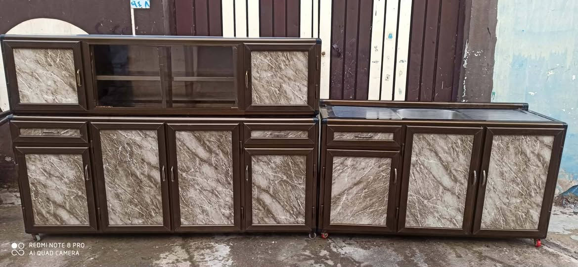 للبيع كاونتر شغل ثقيل جديد ارضي مترين ملحق مترين سنجي متر ونص مكان مصر الرشيديه سعر 320 بيا مجال كاونتر رقم واحد 1.    رقم كورك *********** اسيا ***********
