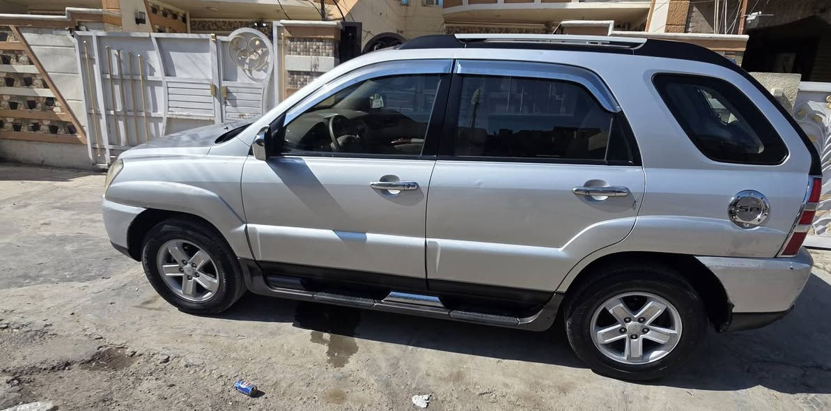 سبورتج خليجي موديل ٩ مكفوله من الضربه والصبغ رقم بغداد
السعر ١١٠ 
***********
