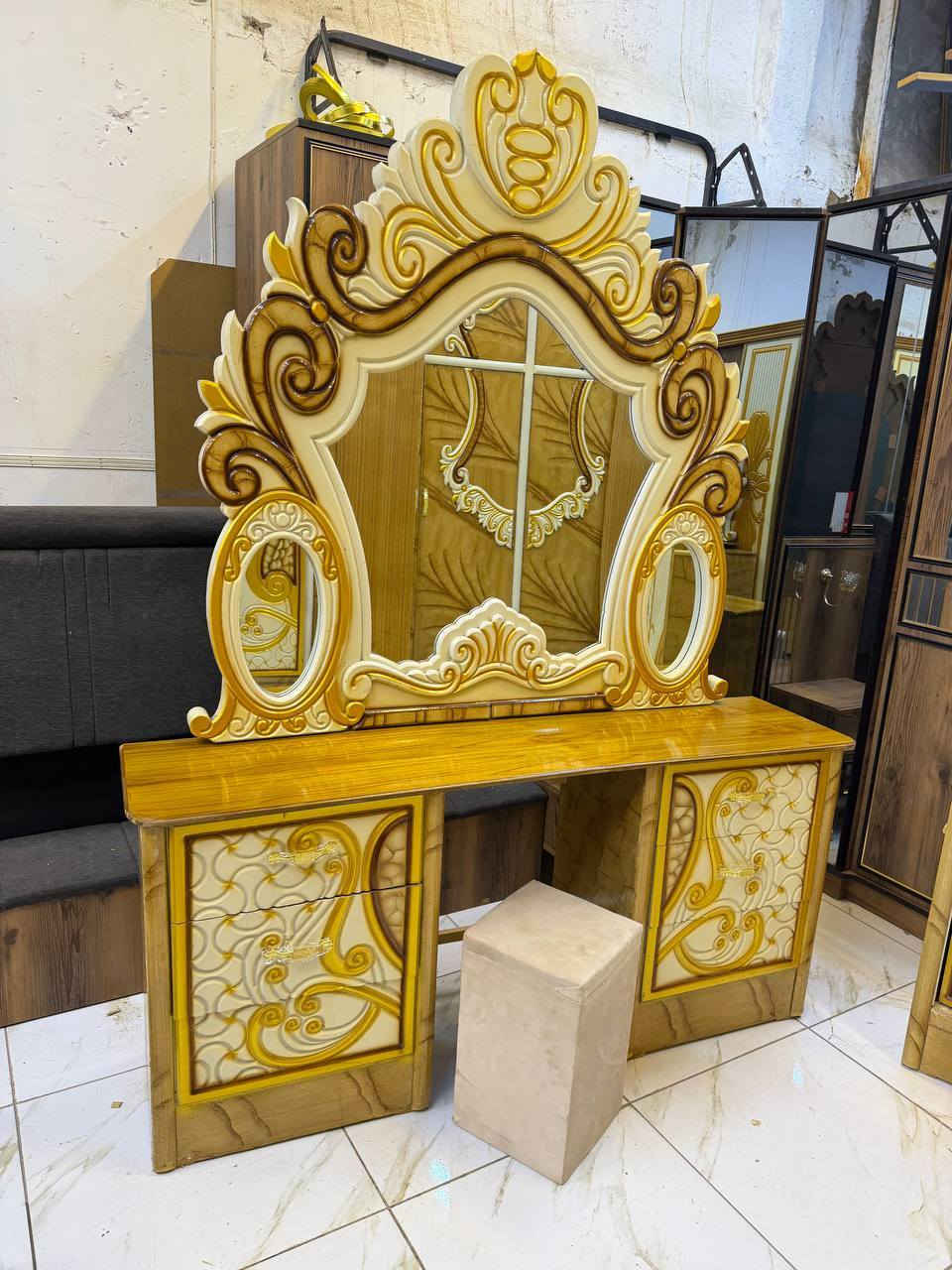 غرفة نوم مستخدمة نضافة 80
صاج عراقي 
شغل وسط 
6 ملحق عالي 
هدية طابوريا 
صبغ حراري 
كوالتي عالي


**إذا كنت صاحب هذا الإعلان وتريد حذفه لأي سبب، رجاءا أرسل رسالة إلى الدعم الفني**