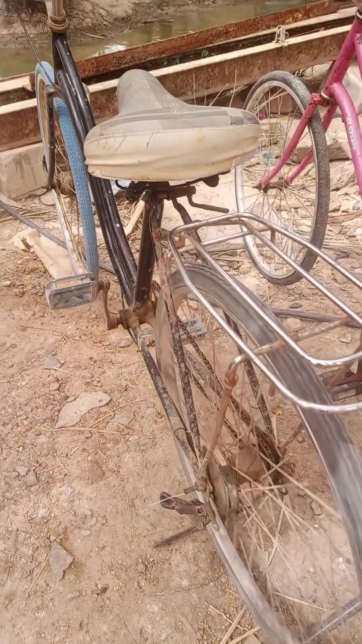 للبيع الاسود كامل من كلشيء


**إذا كنت صاحب هذا الإعلان وتريد حذفه لأي سبب، رجاءا أرسل رسالة إلى الدعم الفني**