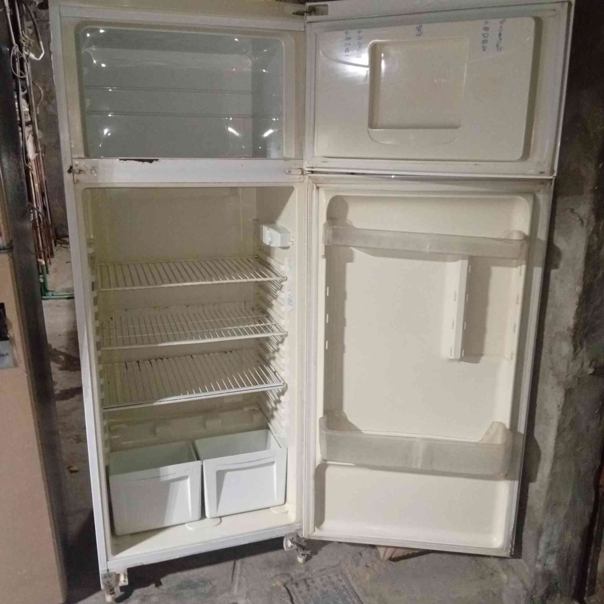 سلام عليكم سعر الثلاجه 125 سعر البراد 150 ضمان اسبوع بصره


**إذا كنت صاحب هذا الإعلان وتريد حذفه لأي سبب، رجاءا أرسل رسالة إلى الدعم الفني**