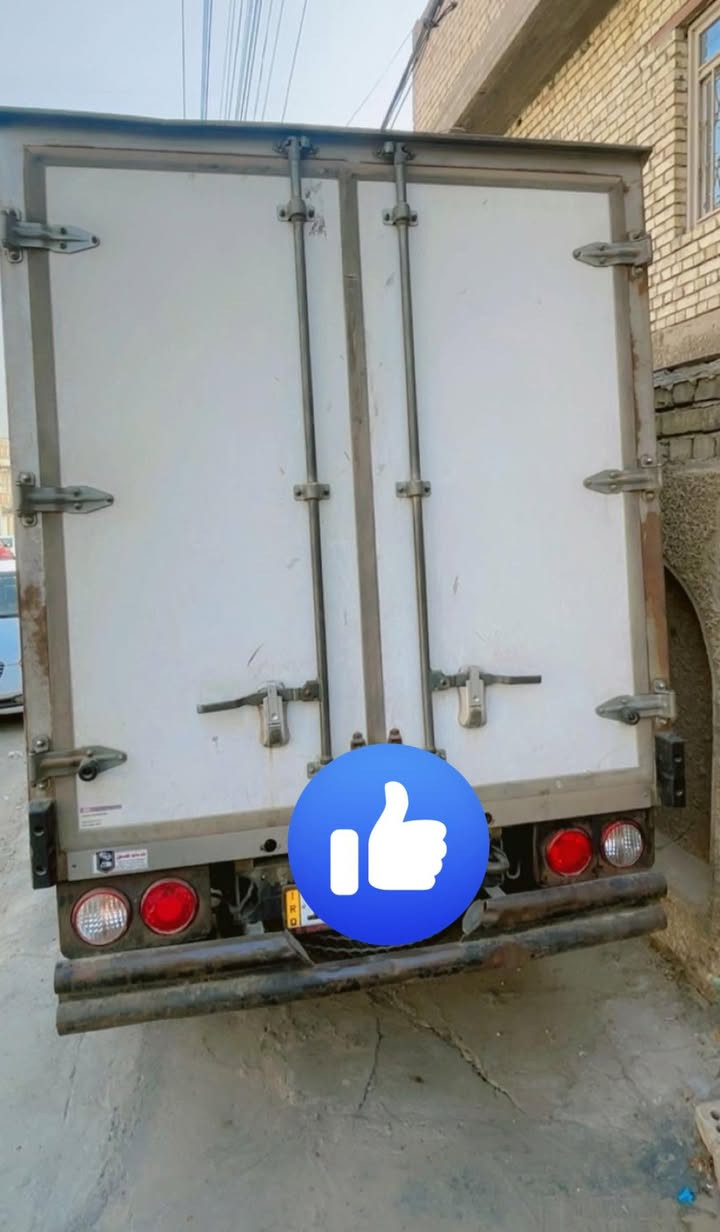 السلام عليكم براد 2018 مكينه 4000 تحويل مباشر 
للاستفسار الاتصال 
مكان السياره بغداد 
‭
0771 072 7485‬
