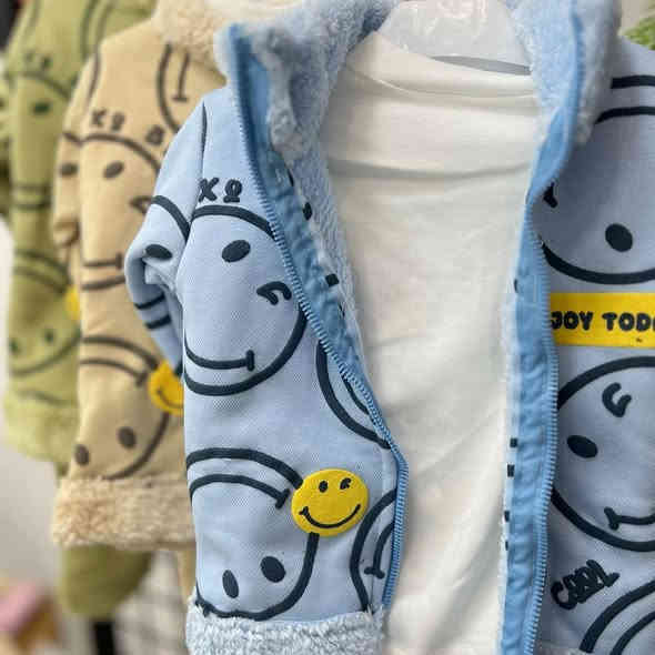 طقم ولادي ثلاث قطع مديل راقي ومميز تركي المنشا 
القياسات 6_9_12_18 شهر 
العنوان : النجف -  حي ميسان شارع البواري
 الاستفسار : ***********
#ملابس_أطفال
#مستلزمات_أطفال
#اطفال
#بيبي
#ملابس_شتوية_للقطط
