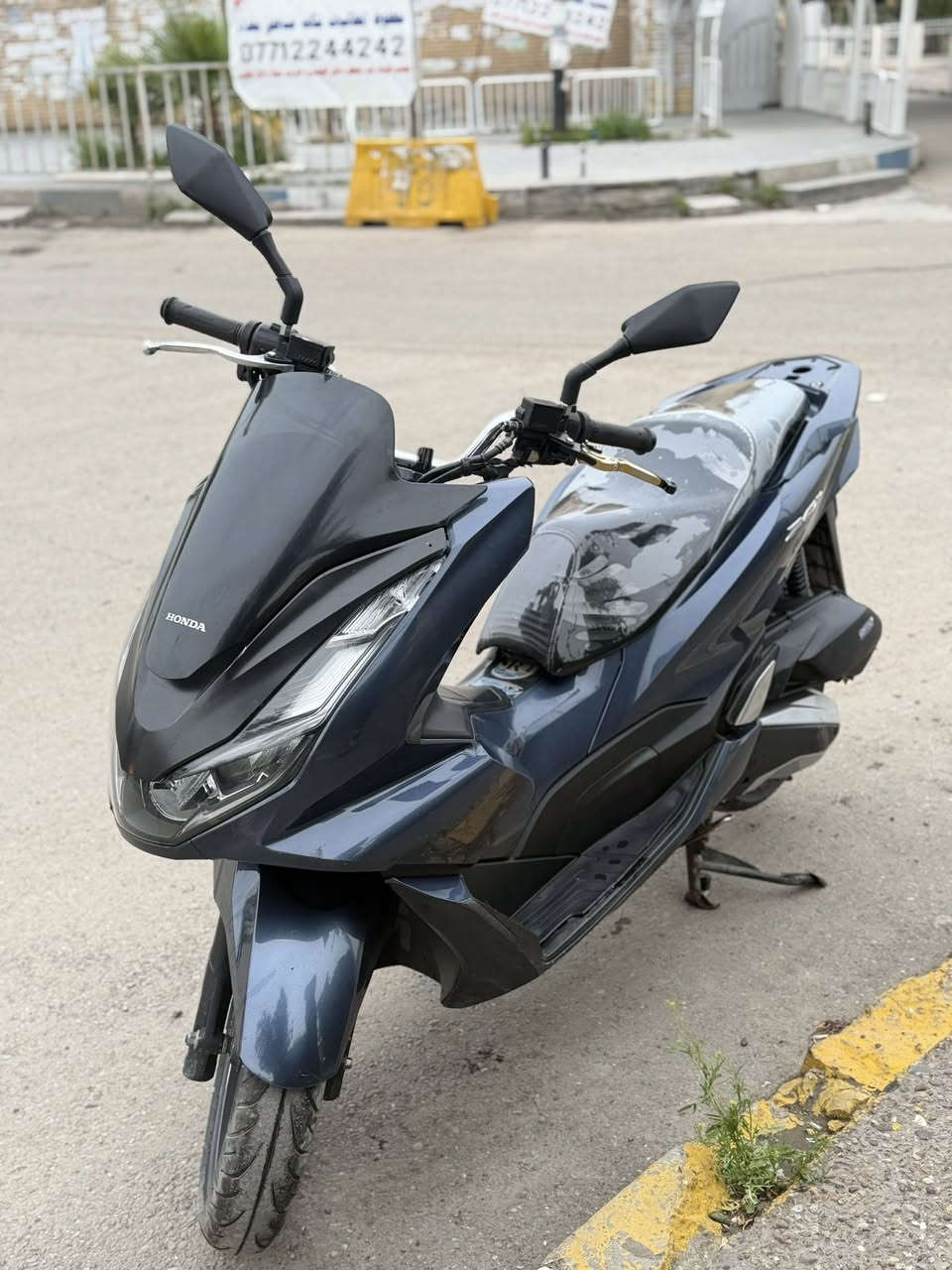 سلام وعليكم بيس اكس جيل ارابع دراجه مكفوله كفاله عامه حساس كهربايات كله شغال  جيب فيتر وياك وفحص سعره 14العنوان شارع الكفاح 
***********
