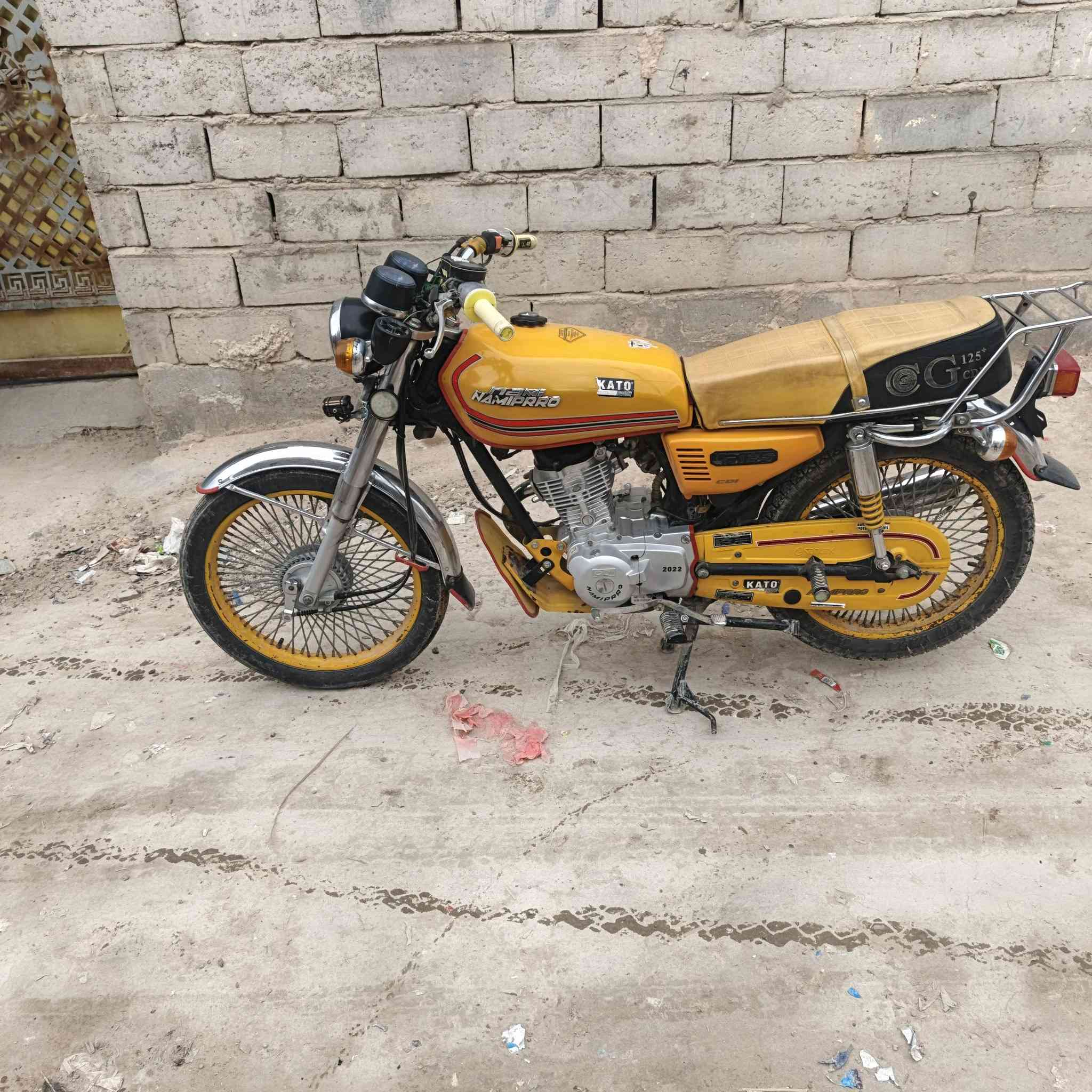 دراجه للبيع مديل 22اصولي مكينه مامفتوحه المكان نجف الستفسار عل رقم الهاتف *********** وتساب ***********وتساب
