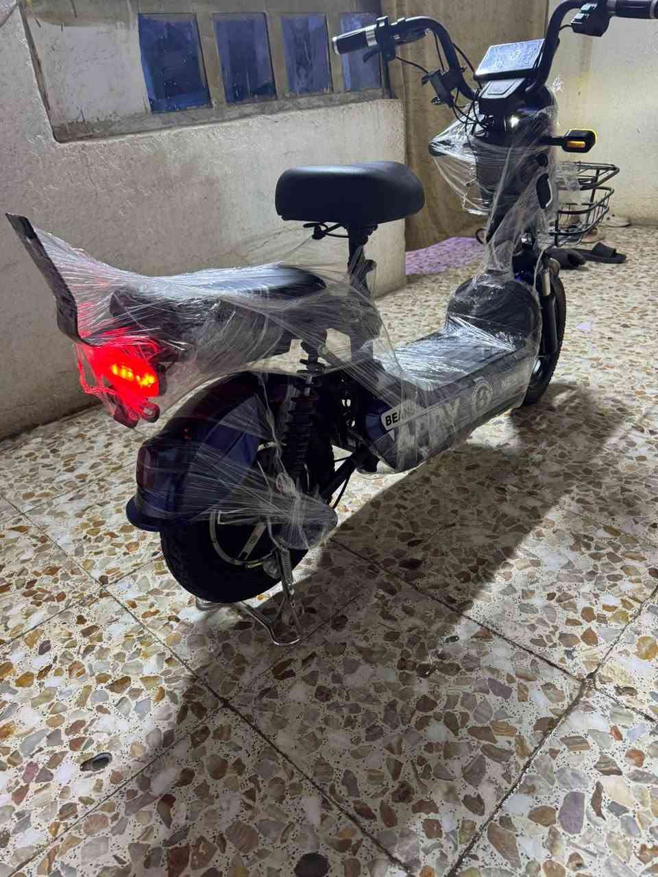 دلوقتي شحن للبيع الحجم 14 كان بغداد بالحبيبيه مطعم وليد دراجه نظيفه ***********
