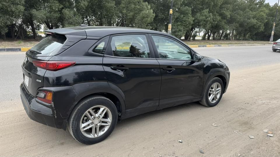 كونا للبيع. فقط 
موديل 2018
رقم كربلاء انكليزي بأسمي 
حجم المحرك 2000دوش 
الگير at
السياره فور ويل 
نظام القياده سبورت وعادي 
الحادث فقط بنيد صبغ بدون دواخل 
والجاملغ بي بارد بسيط 
عداد المسافه 84وقابل للزياده 
صور الحادث داخل المنشور 
العنوان كربلاء المقدسه 
واي تفاصيل اخرى يرجى الاتصال 
بـ(***********)
