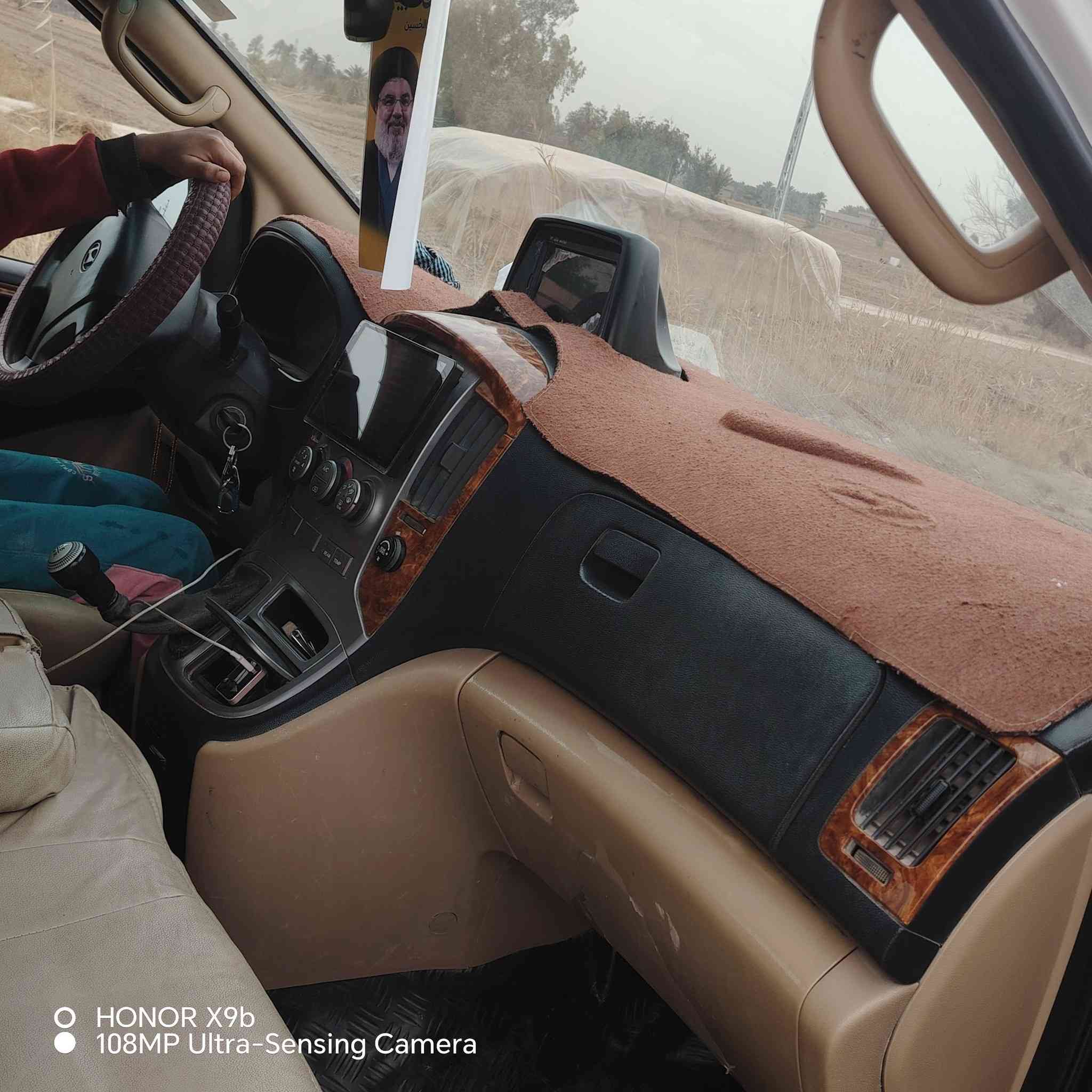 سيارة استاركس للبيع 2016
بيه طخه بالجاملق الگدامي وبالباب الي مصوره 
محرك وحدادية كامله وخيىر من الله 
الي شراي خل يتصل ***********
السعر 187 
وبيه مجال للطيبين
