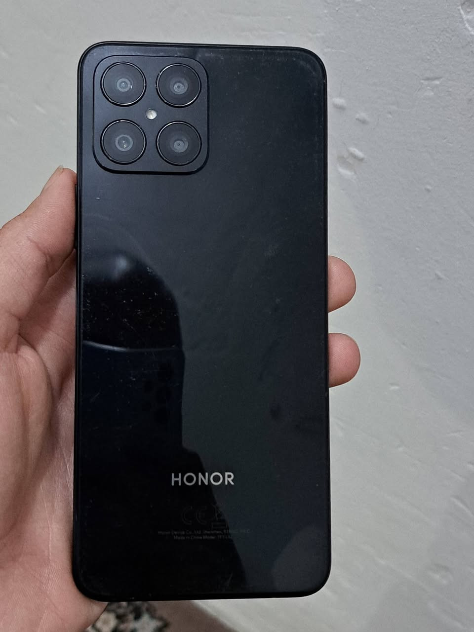 السلام عليكم
للبيع 
هونر اكس8 
HONOR X8 
جهازي الخاص 
مستخدمه 
بس اخذت واحد 
غيره واريد ابيعه

موبايل فووول نضافة 
وشغال كاااامل
مال جناي 

🔺الك بي ضمان يوم كامل🔺
 اي خلل او اي مشكله بالجهاز 
ارجعلك فلوسك وعيوني الك 

الذاكرة 128
العشوائية6+2=8
لمعالج: 
سـ Snapdragon 680
 تكنولوجيا 6 نانو
بوبجي 40فريم
 وعالية الدقه 
فووول سلاسة 
اني العب بي بوبجي 

البطارية 4000
منفذ الشحن تايـبـسـي 

بصمة اصبع جانبية
+بصمة وجهـ

كامراته تخبل ما شاء الله 
صافيات زلااال 
كل تصويراتي بي 

للأمانه 
مستبدل شاشة اصلية وكاله
ام الفريم 
وكاله اخت البلاديه 
على ايدي شديتهه 
ما مبين مبدلة
 ولا مبين مفتوح اصلاً 

نضافة الجهاز 95 / 100
ويا حافظة جديده
((  السعر 85 الف  ))
 موبايل مال جناي
 بالعافيه على الي ياخذه 
العنوان رمادي5كيلو 
هـ0781600860


**إذا كنت صاحب هذا الإعلان وتريد حذفه لأي سبب، رجاءا أرسل رسالة إلى الدعم الفني**