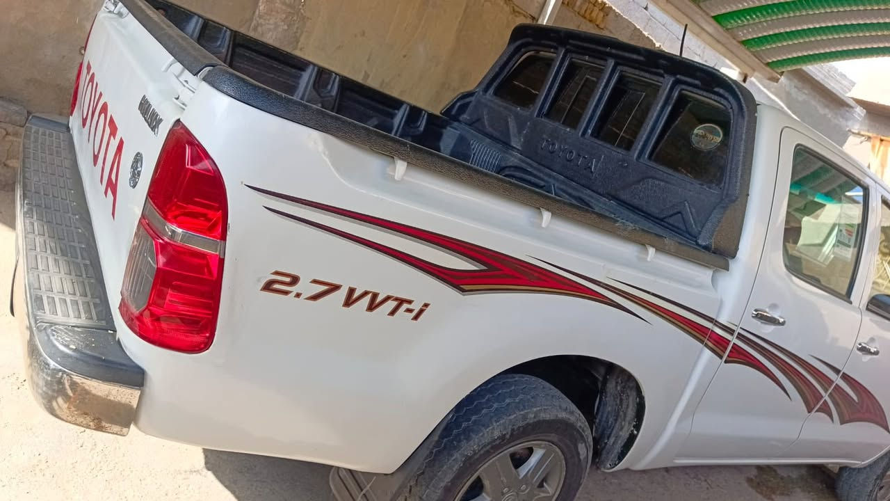 سلام عليكم هايلوكس2014اوتماتيك مكفوله كفاله عده بارد بصيط كويتي شاصي 19 رقم مثنى مشروع وطني بسمي سنويه لغ 27تخم تاير حداديه تبريد تدافئه اكسن كله شراط جديده بمعنه الكلمه سياره لاستفسار *********** سعر 210وبيها مجال مكاني سماوه مركز
