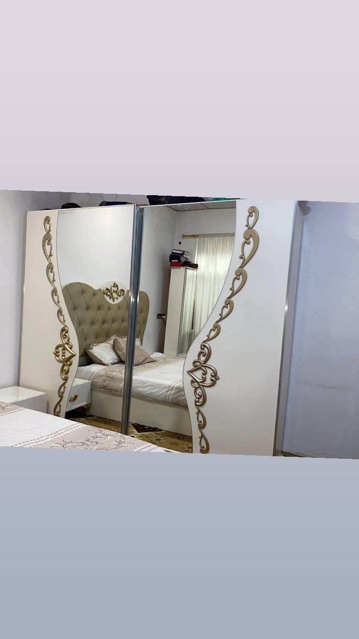 350تاخم کامل7پارچە بەدۆشەکەوە 
هەزار سلیمانی


**إذا كنت صاحب هذا الإعلان وتريد حذفه لأي سبب، رجاءا أرسل رسالة إلى الدعم الفني**