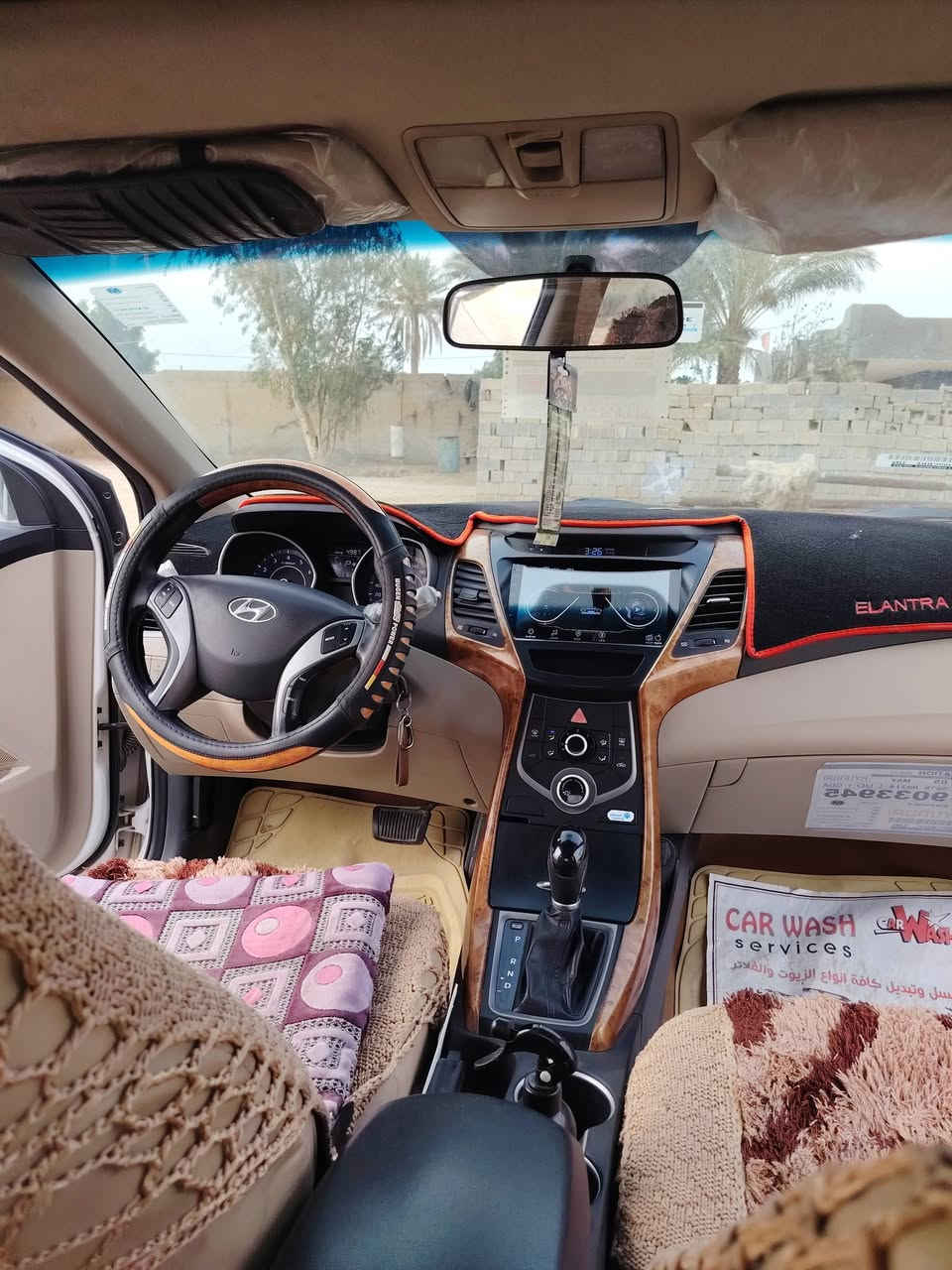 النترا موديل 2016  بغداد انكليزي بسمي فول مواصفات محرك 2000 بعده على الشركه ماشيه 100 الف فقط سياره جديده قطره صبغ ماكو ولا تبديل ولا خياس ولا شخط يعني موس  شرط التحويل سعره 140 عنوان واسط صويره ***********
