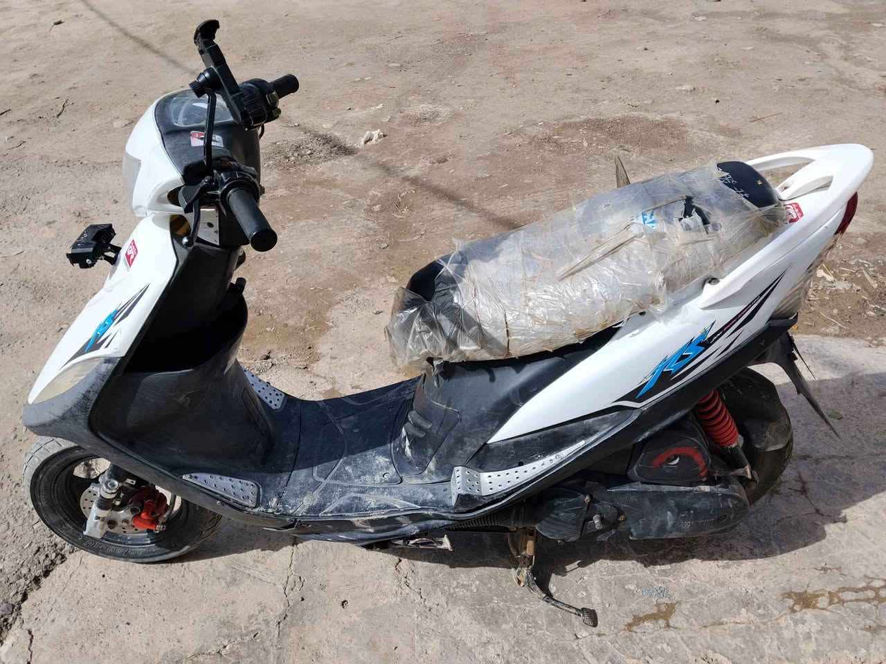 سلام عليكم ماكس عدله نضافه فول شوفت عينك مكينه شلعه ومعدل كهربائيات شغالة بغداد سعر 600 وبيه مجال حك جيه 
(***********) واتساب فقط
