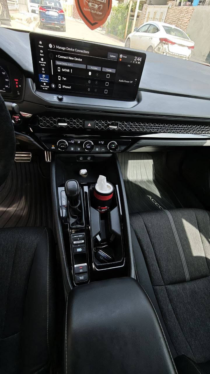 السلام عليكم هوندا اكورد للبيع 2024
فئه سبورت حادث بنيد فقط صور الحادث بل منشور 
شاشه 
فتحه 
تشغيل عن بعد 
ماشيه 52 الف كيلو حقيقي 
السعر 185 وبيها مجال 
العنوان بغداد الغزاليه 
للاستفسار 
***********
