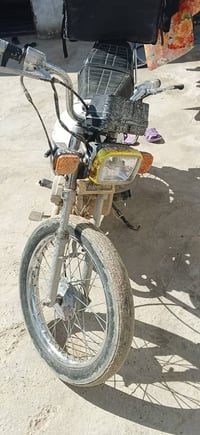 نضيفه • مديل 15 • بدون وكيل