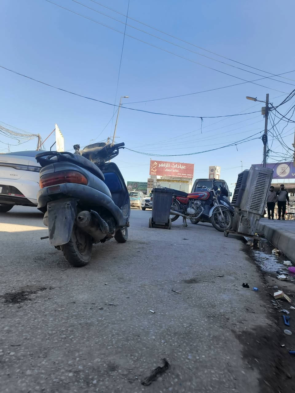 السلام عليكم دراجة سيام بوليسي  ياباني اصلي محرك مكفول يعني مالت حاوية مامفتوح  والباقي شوفت عينك والدراجة مالت شغل مابيهة اي نقص المكان كوفة  السعر 250 وبيه مجال للستفسار, ***********
