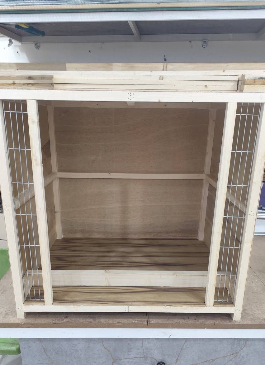 خانه دجاج القياس 60في 65 في 70  مستعدين توفير جميع خانات واقفاص الحمام بأنسب الاسعار وبجوده عليه حمام الزينه ودجاج الزينه  والقطط وكل انواع الحيوانات الاليفه  

***********
 واسط كوت حي الحكيم نزلت مستوصف الحياة
