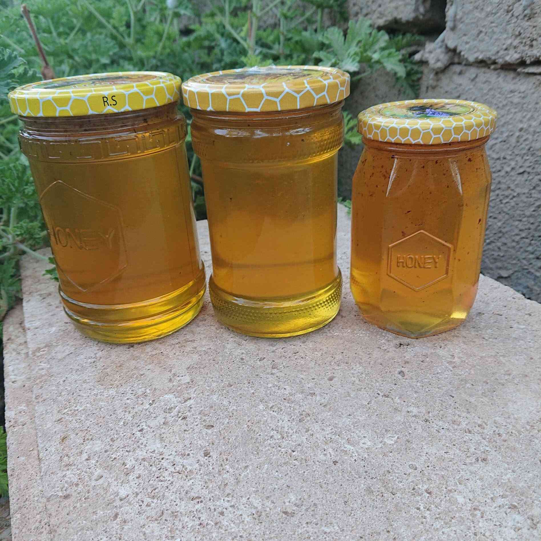 يوجد عسل طبيعي فرز جديد
الاسعار 
25
20
10

***********

يوجد توصيل.
