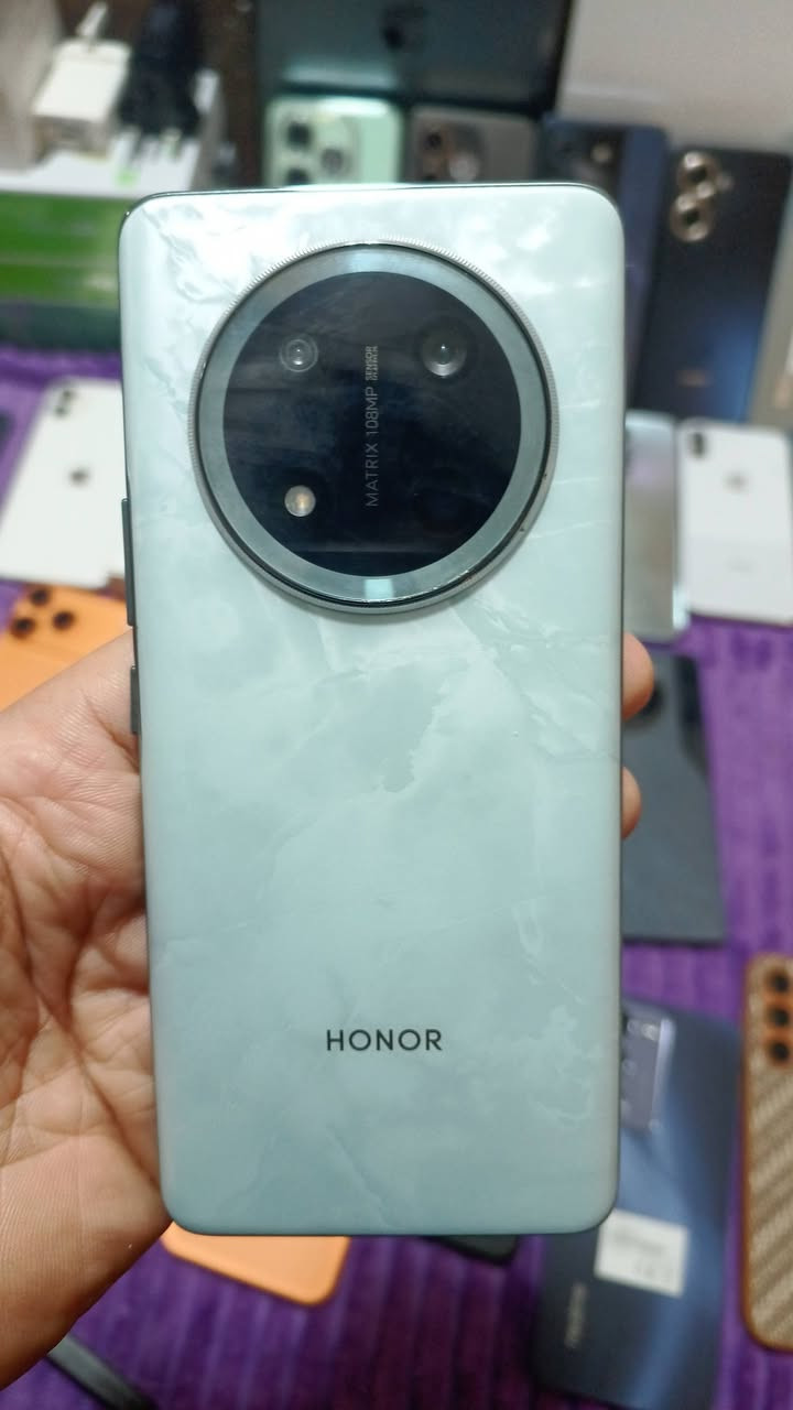 مكاني بغداد البياع وعندي توصيل
***********
