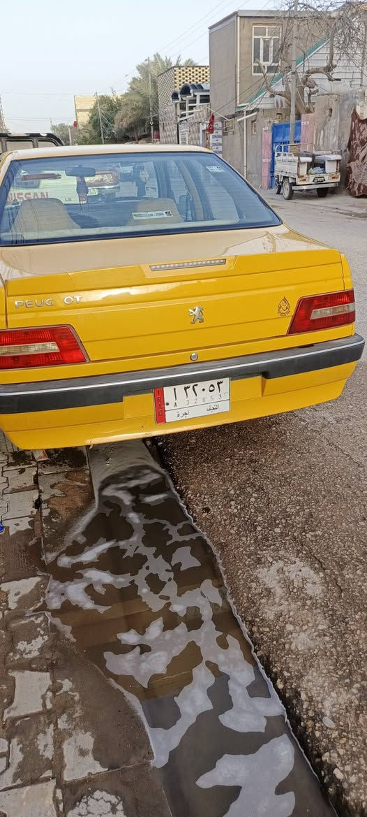 سلام عليكم للبيع بيجو اكد الموديل 2016 مصفره هيئه وغرامات تخم تاير جديد دوشمه جديده گير ومحرك مكفولات السعر 42 وبيه مجال مكان نجف حي العسكري الرقم ***********
