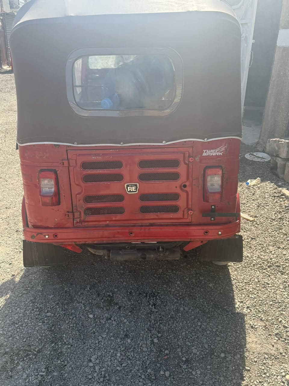 سلام عليكم تكتك ١٨ نازله ب ١٧رقم وسنويه خير من الله مكينه كير اكسل كله خير من الله سعر ٤٦٠٠ مكاني بغداد ***********
