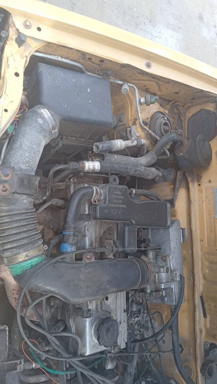 السلام عليكم ورحمه الله وبركاته سيارة سايبة موديل 11رقم بغداد الماني سنوية عضم عاج راعيها مواصلة بدون راعي بدون راعي اتكفل عشائر وقانون واسويلك مكاتبة بيها مكينة وكير جدد حدادية وتخم تاير نضيفات سيارة حلوه وشكلها حلو سعرها 11ورقة بيها مجال حك جيتك بس شي بسيط عنواني بغداد مدينة الصدر هاتف ***********ملاحضة اخوان ميعجبك المنشور اعبر لاتعلق بكيفك مجالها شي بسيط يعني ميحتاج تعلق وتكسر حلالي واني اشكركم جميعا
