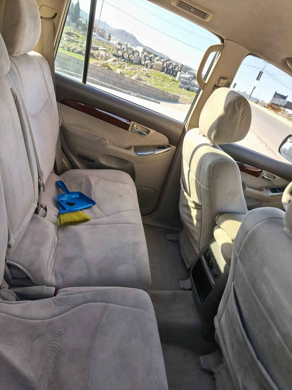 ﷽
تویتا برادو
مودیل ٢٠٠٦
سیارة کلش جدید
بدون سبغ
داخل اسفر
مواسفات vx
تبرید ساخن و بارد
تبرید مرکزی
سیارة ستة سلندر v6
لایت زینون
گیر و محرك بشرط
محرك کبیر
حجم محرك ٤٠٠٠
کلش سیارة بشرط
بشرط کهربائية
سیارة کیر توماتیک ویة کیر عادی
اربع جام أوتو
سعر ١٦٠ ورقة بیها مجال
رقم السليمانية, العراق


**إذا كنت صاحب هذا الإعلان وتريد حذفه لأي سبب، رجاءا أرسل رسالة إلى الدعم الفني**