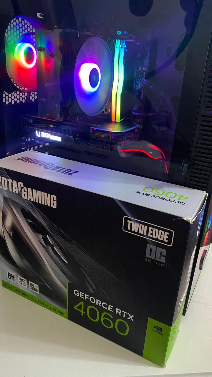 السلام عليكم
Core i5 12400f جيل الثاني عشر 
Cooling : مبرد هواي ag400
RTX 4060 8g OC zotac gaming 
‏RAM : 16 8*2 3600 T-force RGB 
M.B : msi h610m d4 pro 
SATA : ssd 256  + 500 hdd
PSU : 750 W 80plus
كيس اسود اربع مراوح RGB
السعر 990 الف
مكاني بغداد البلديات توصيل لكل العراق
***********
