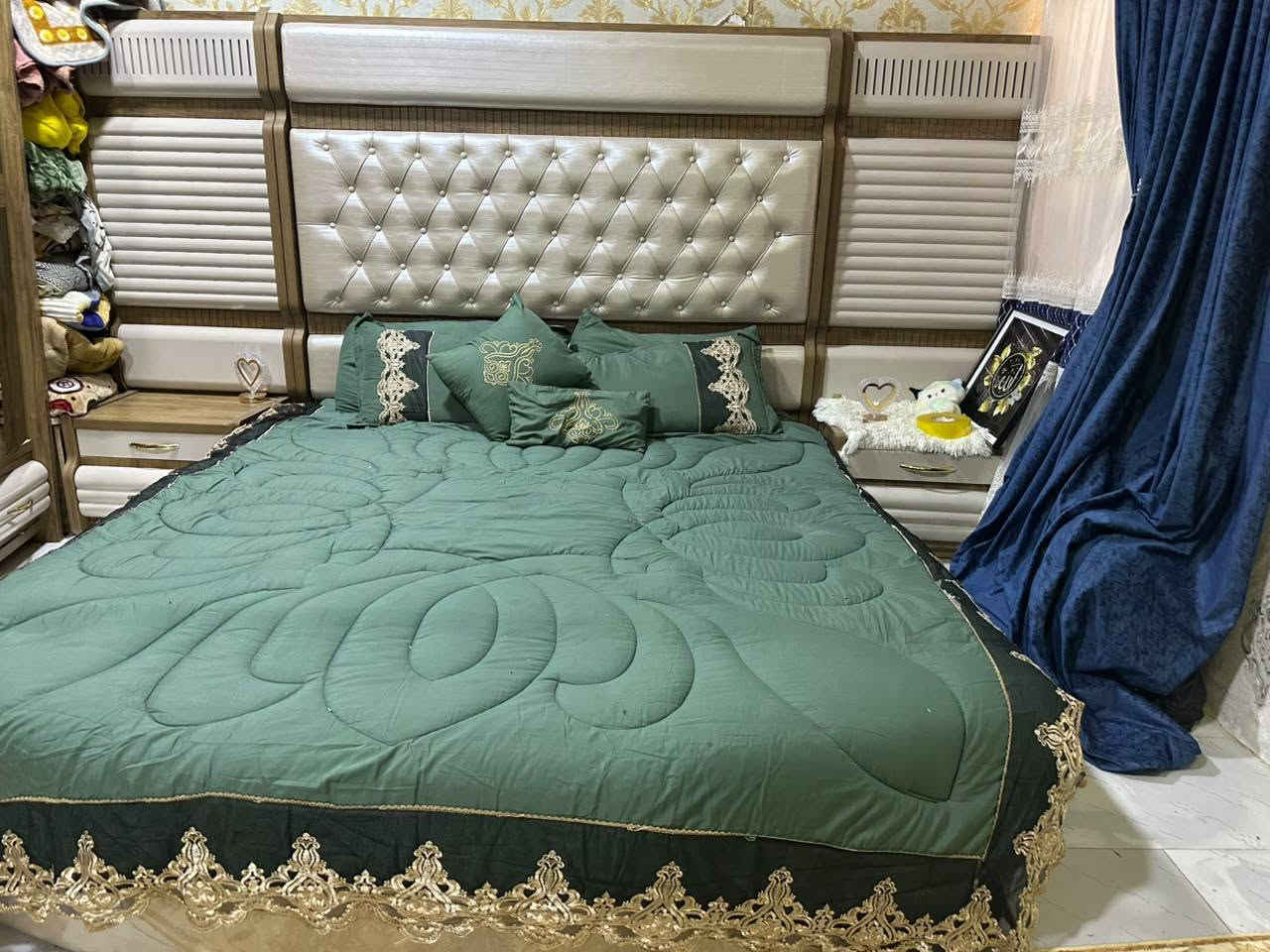 السلام عليكم
غرفه نوم تركي 10قطع 
نضيفه  
العنوان:ميسان حي الحسين الجديد 

السعر: مليون 

الرقم : ***********
