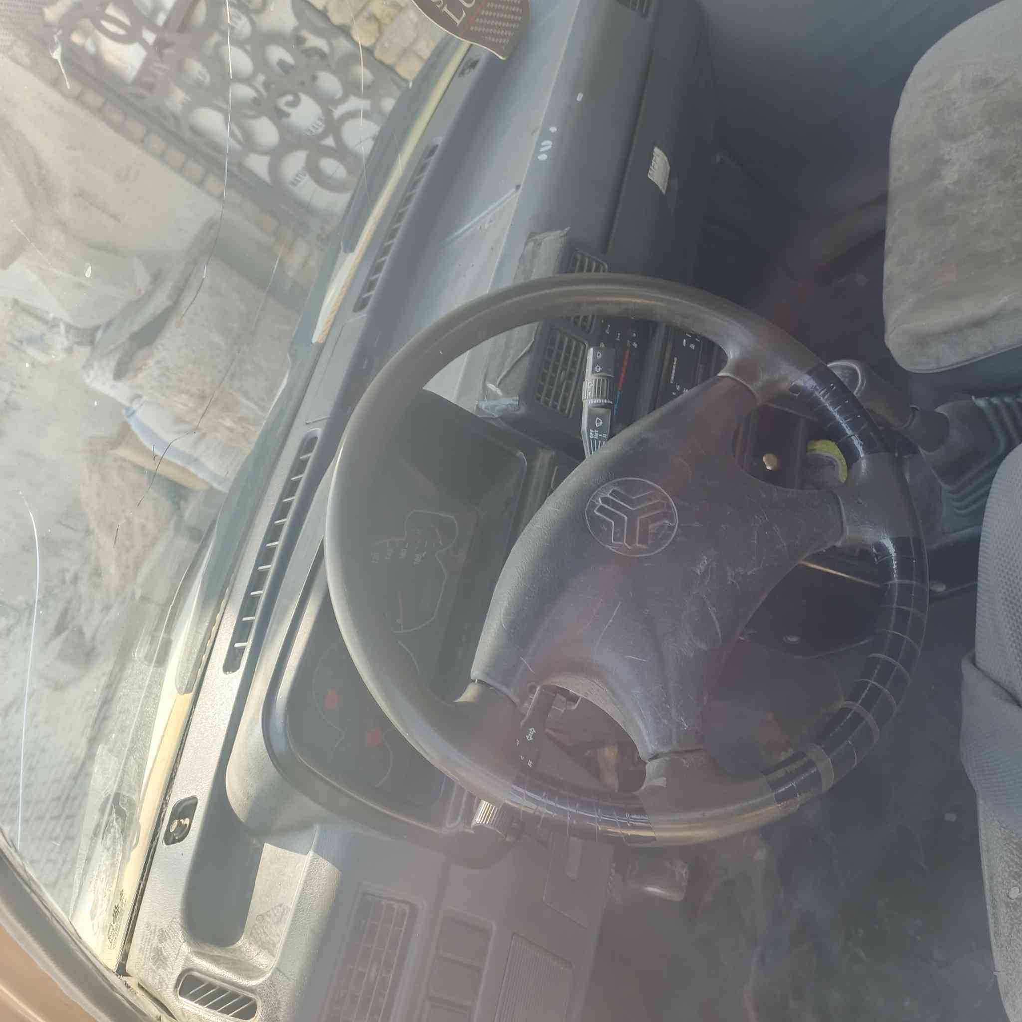 السلام عليكم سيبا ٢٠١١ مكينه بيهه خيط بخار كير جديد صدرهه جديد كهربيات كلهه شغاله تيرات شبيهه واحد مكسور سنويه ضايعه وبيهه تفاصيل صحبهه بغداد ومندله ابيع كوم حديد اتكفل سرقه وعشائر سعر ١٢ ورقه وبيهه مجال حك جيه أو مراوس حسب القناعه ***********
