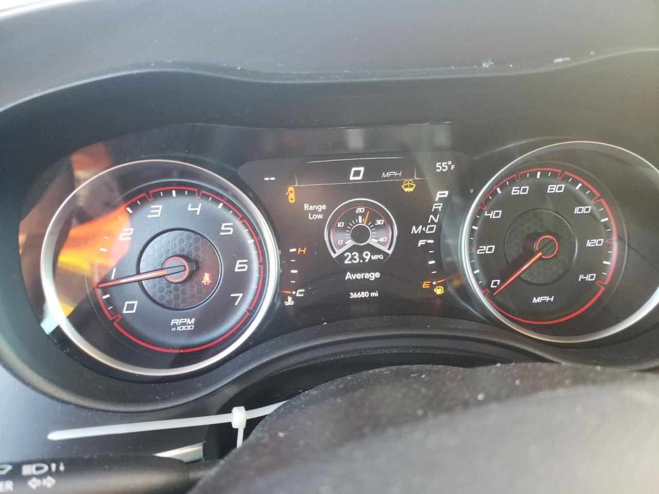 جارجر sxt 2020  رقم جديد بدون اير باك  حادثه موضح بالصوره ماشيه 61 للبيع باسمي السياره اتصال ع الرقم بي وتساب ***********
