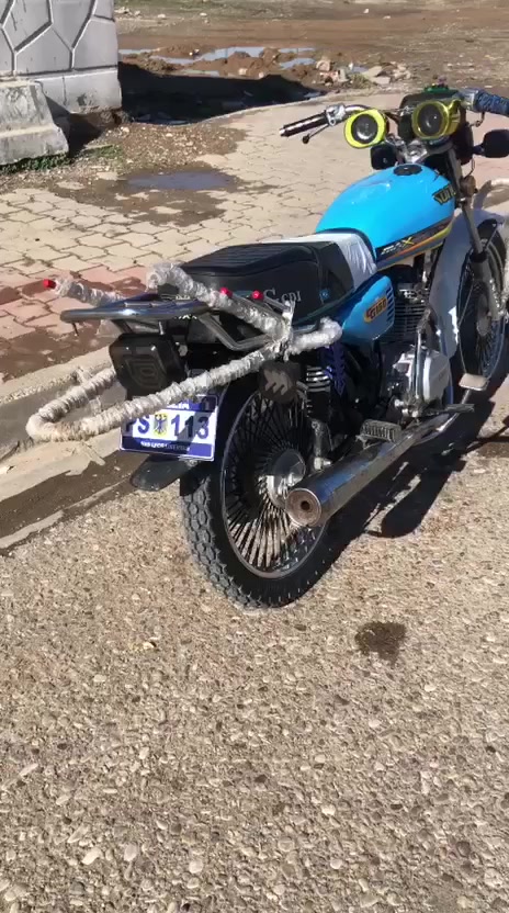 يأبه السلام عليكم سولنك 22
درجه حلوه ونضيفه كهربائيات كله شغل 
مبدل فقط كازكيت ال باقي بلادي درجه شلعه ومعدل 
شرط الفحص صالنصه صوت مرتبه من كلشي سعرها 475 
وبيها مجال رقم ***********مكاني كركوك حي النصر المؤشراي يعبر
