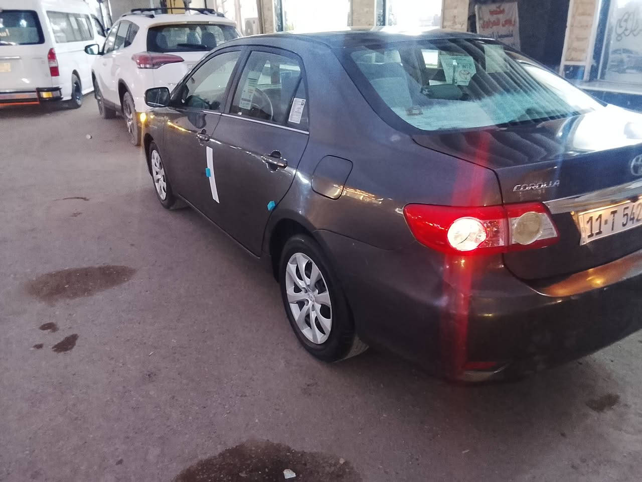 للبيع كورلا موديل 2013 رقم بغداد دولي وارد امريكي محرك 1800 ضرر هلال جاملغ خلفي صبغ  وقطعتين كلير محرك وكير وصدر وتبريد كله مكفول رقم الهاتف *********** العنوان ديالى بعقوبة التحرير
