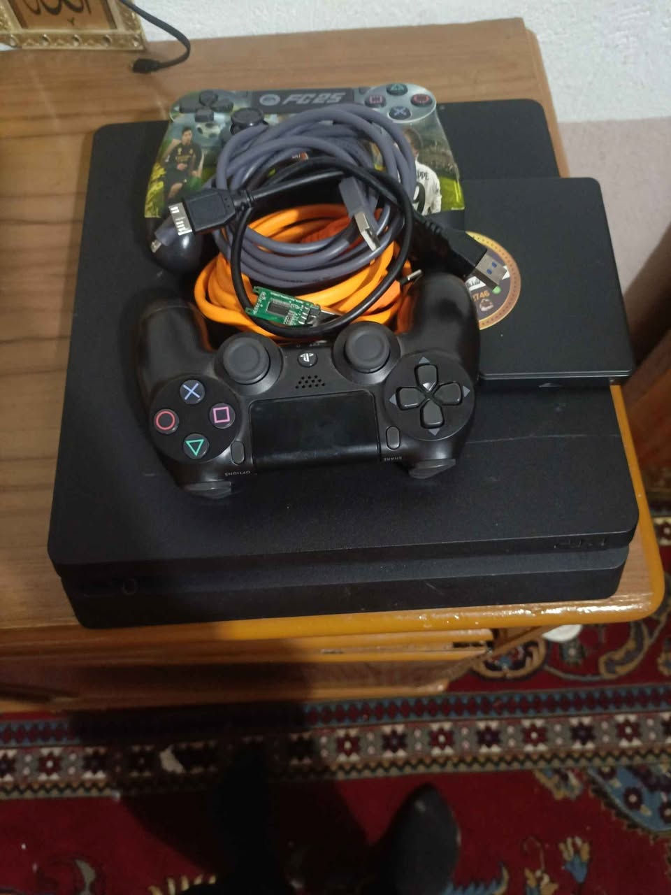 نضيف مهكر نضام 9
*********** النجف, العراق
