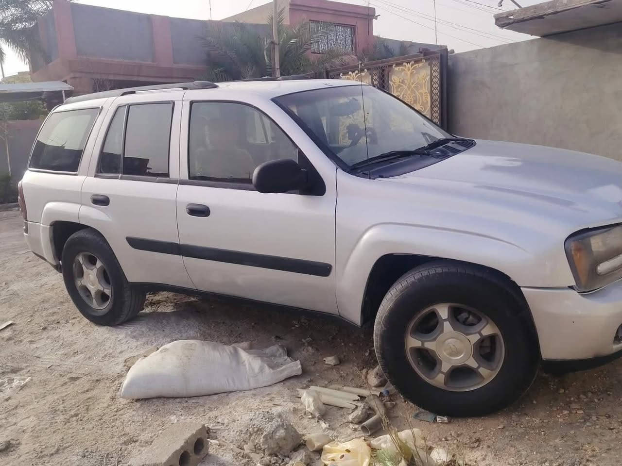 سياره بلايزر مزاد وزاره الداخليه 2005 باقي ع الترقيم أوراقه كامله من كلشي سياره جاهزه من كلشي مكينه كير حداديه كهربائيات خير من الله تعال وشوف بنفسك/السعر 55وبيه مجال للشراي بيع مستعجل مو هذا سعره رقم الهاتف /*********** ***********/هذا بيه وتساب فقط
