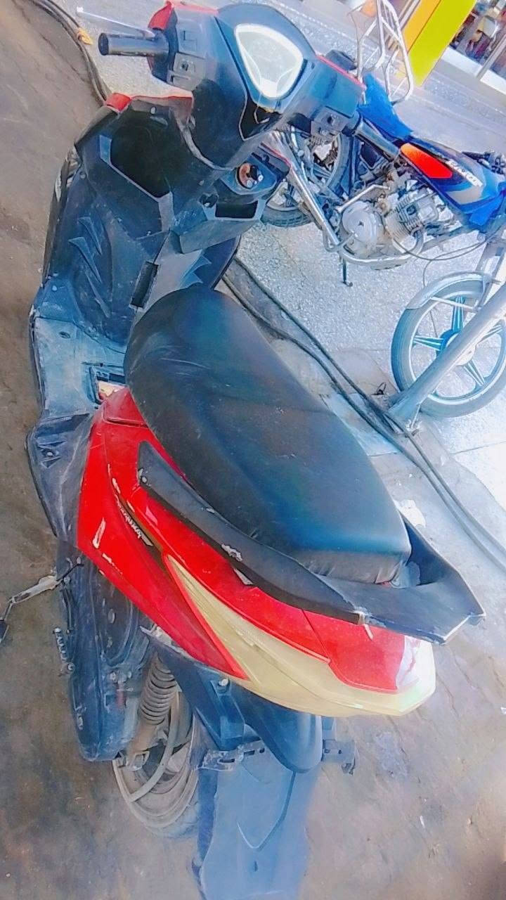 سلام عليكم جامبو حاويه مكينه مال ماكس جاهزه للاخير سعر 400 بيها مجال ***********
