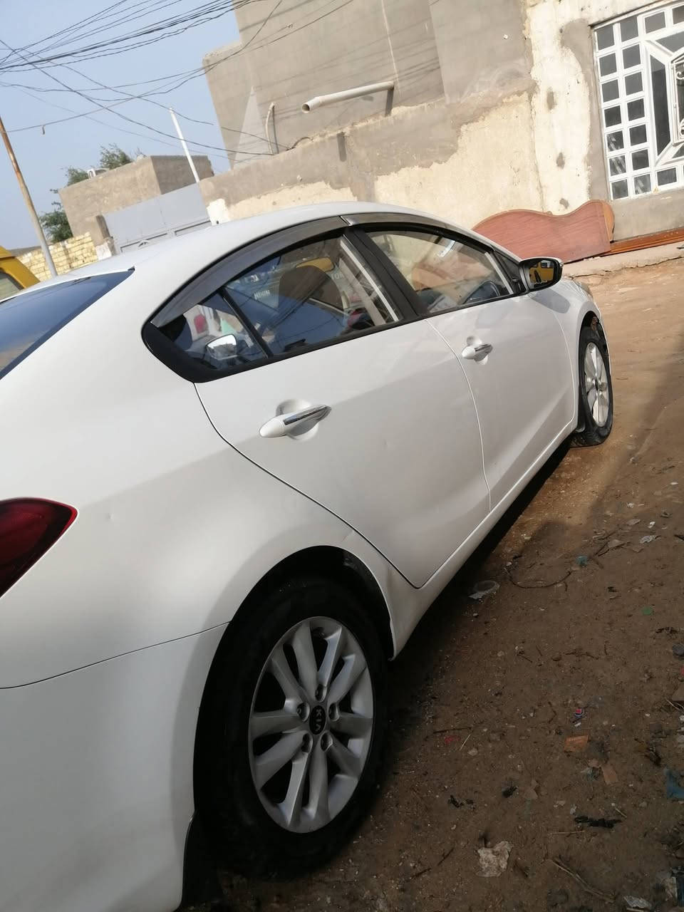 السلام عليكم سيراتو خليجي مكفوله سليمانيه في النجف مديل ١٨     ***********
