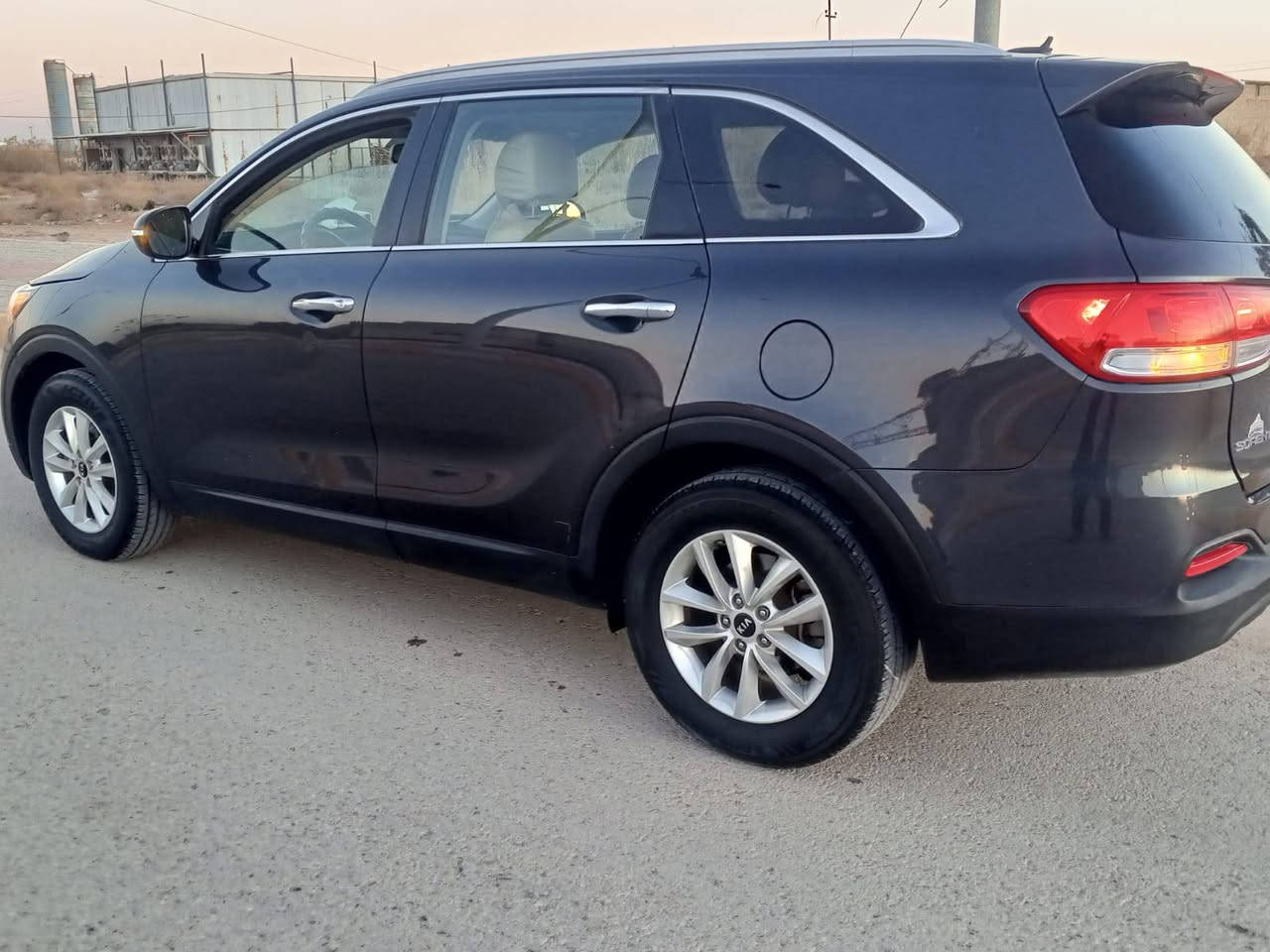 سلام عليكم سورنتو وارد امريكي للبيع 2017 مكفوله   كفاله عامه مكان رمادي تاميم سعر 170 بيهه مجال
رقم 📱 الهاتف ***********
