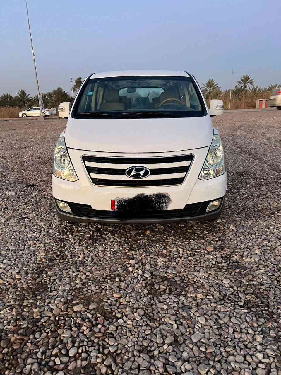 سلام عليكم ستاركس لبيع موديل 18مفتوح كفاله عامه مكينه تخم تايرحداديه رقم نجف انكليزي مكان سياره واسط العزيزيه ***********
