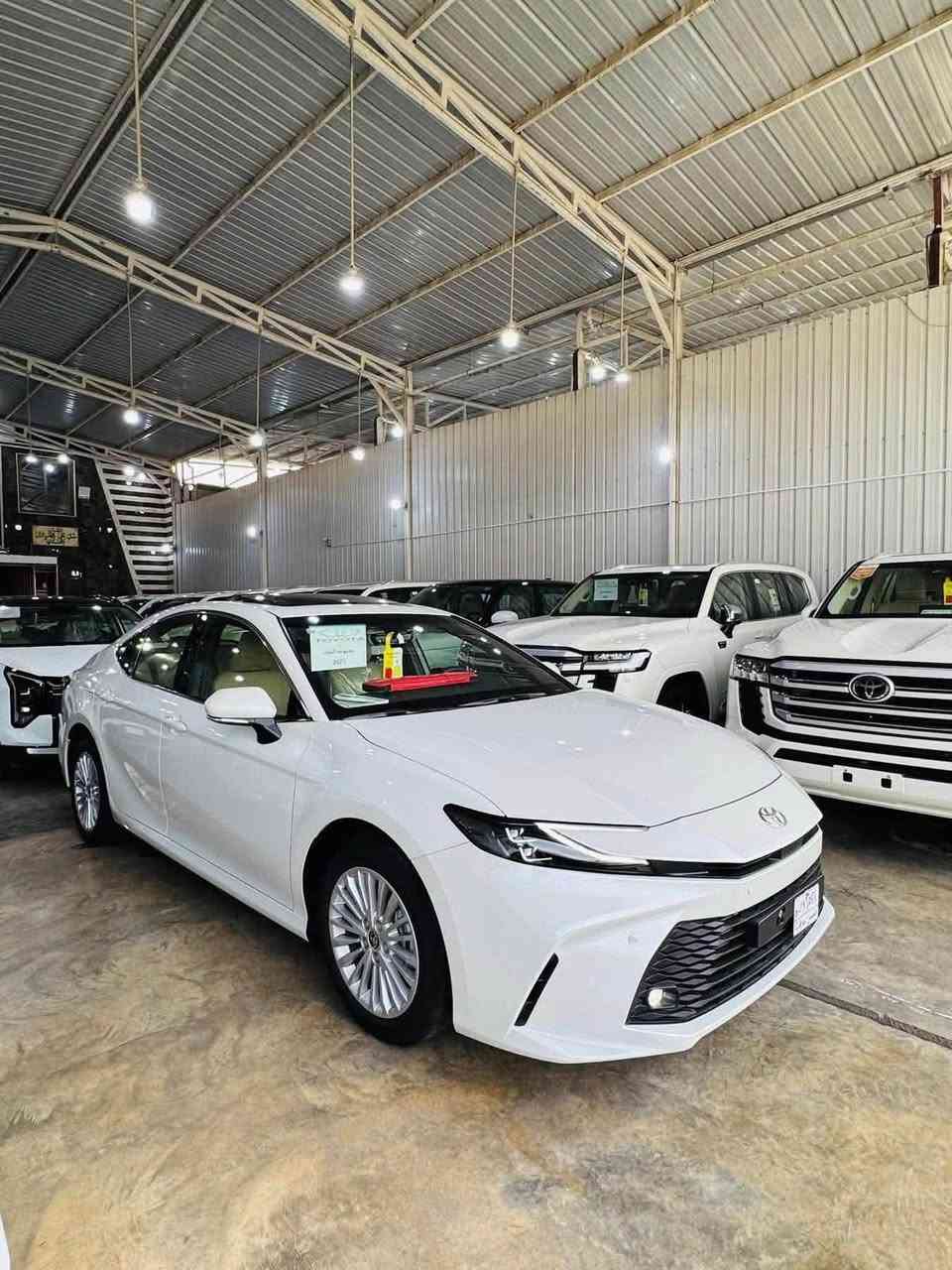 👑🔥 مجموعة الملك لتجارة السيارات الحديثة 🔥👑

🚗 نوفر لكم أفضل العروض وبأسعار منافسة جداً للزبائن الكرام 🚗

🔥✅ بيع نقداً وبأسعار نار مع الرقم بغداد ✅🔥

🚘 Toyota Camry 2025

💥 محرك 2500cc بانزين
💥 أداء قوي وثبات عالي على الطرق
💥 اقتصادية بالوقود وراحة بالقيادة

🎁 ضمان الصيانة لمدة سنتين أو 40 ألف كم
🎁 8 تبديلات دهن مجانية
🎁 8 فلاتر مجانية

✨ المواصفات ✨

✔️ سلايد روف✔️ كرسي كهربائي✔️ تشغيل بصمة✔️ دخول ذكي✔️ شاشة حديثة كبيرة✔️ كامرة خلفية✔️ حساسات أمامية وخلفية✔️ مثبت سرعة✔️ تحكم كامل بالدركسون✔️ مكيف ثلج قوي جداً ❄️✔️ إنارة LED✔️ جنوط رياضية✔️ داخلية فخمة ومريحة✔️ عزل ممتاز وهدوء أثناء القيادة

━━━━━━━━━━━━━━━━━━

🔥 السيارة جاهزة للتسليم الفوري🔥 بيع نقداً فقط🔥 أسعار منافسة لا تقبل المقارنة🔥 السعر شامل الرقم بغداد

📞 للاستفسار:

☎️ ***********

☎️ ***********

📍 العنوان:بغداد - الكريعات - نهاية شارع المعارض

👑 مجموعة الملك 👑
