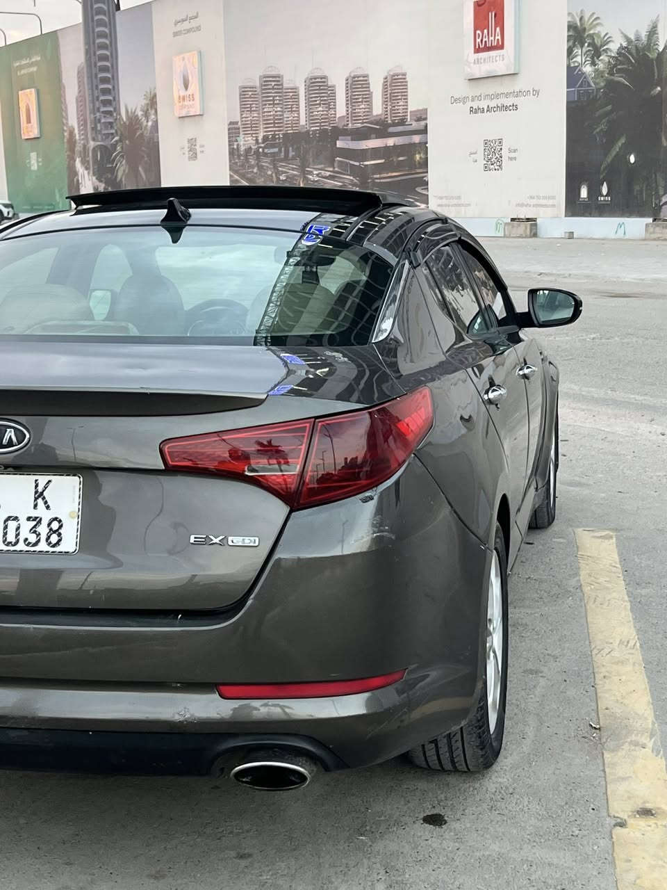 السلام عليكم
اوبتما 2012 وارد امريكي للبيع فقط 
فول مواصفات 1/1 لمتداعلى فئة مكينه 2400 
رقم بغداد باسمي هزة ورقم جديد 
حادثهاا بابين وجاملغ خلفي جهة السكن 
مواصفات بنراما 
كشنات كهرباء وتدفأة وتبريد 
بصمه تشغيل وابواب 
الستيرن هيتر 
تبريد قطعتين
مري شفط واشاير 
سماعات ودمام انفنتي بلاد 
شاشة بلادية كار بلي 
نضام ايكو وكروز سرعة 
دبل اكزوز 
مكينه وكير وتبريد وصدر كلهاا جاهزة وبدون نقص 
عارضهاا 110 وبيهاا مجال قليل وسونارهاا بالمنشور 
مكانهاا بغداد ***********
