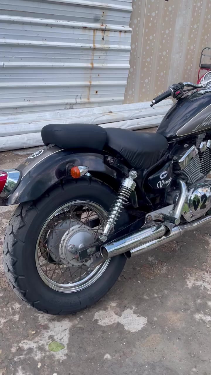 للبيع ***********
مليون ٢٠٠بيها مجال 
مكان بغداد التاجي جسر المثنا
