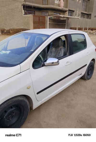 بيجو 307 موديل 2006 كير مكينه تبريد خير من الله السياره حلوه مابيها اي نقص رقم بغداد الدولي بأسمي مداور ثاني يوم هزه جديده السعر 60 مكاني حله ***********
