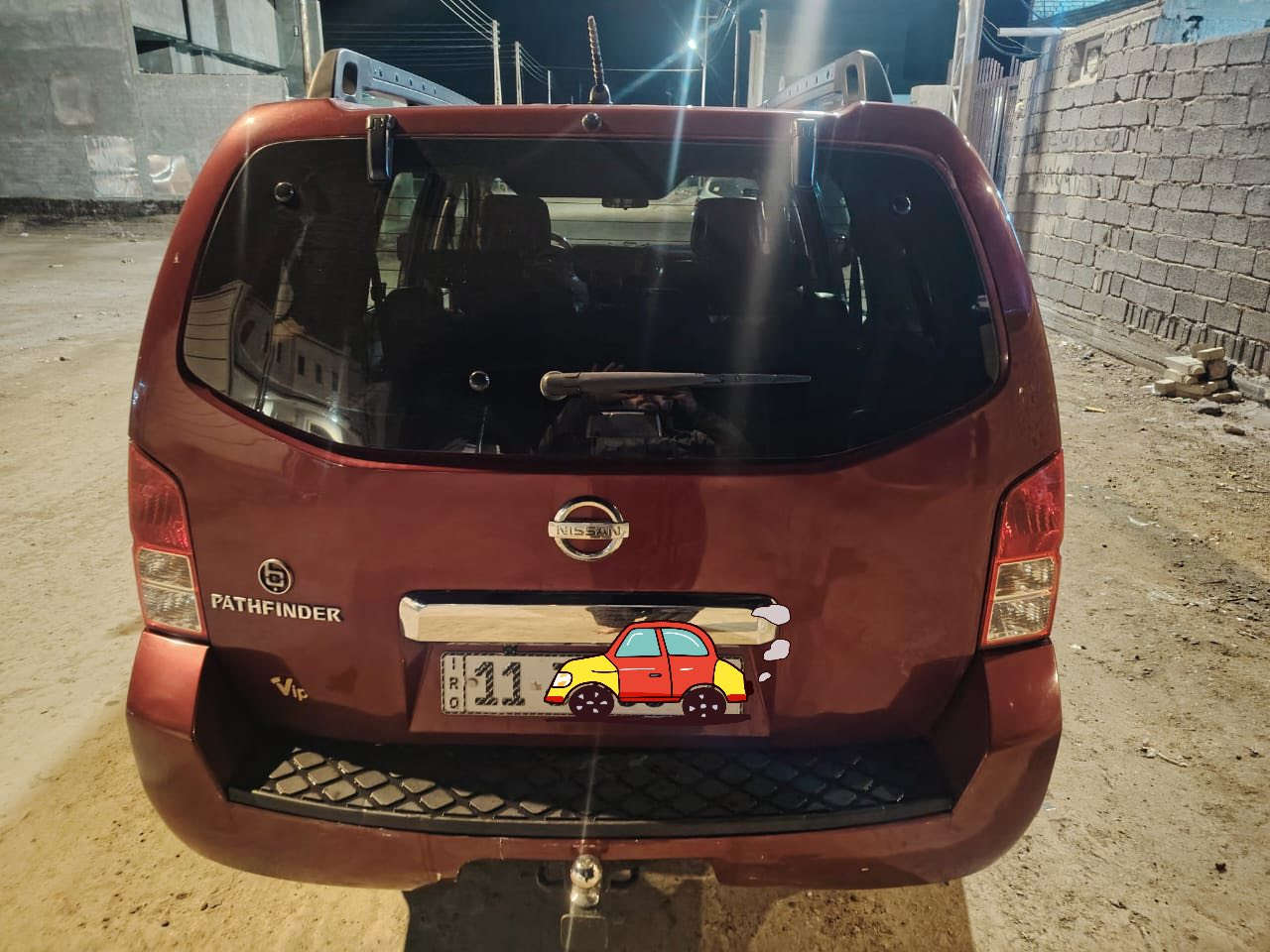 السلام عليكم عندي سياره نيسان بافندر موديل ٢٠٠٦ مكينه ٦ سلندر بيه قطعة باب خلفي صبغ وباقي بلادي سعر ٩٠ وبيه مجال مكان فلوجه اتصال ع هذا رقم ***********
