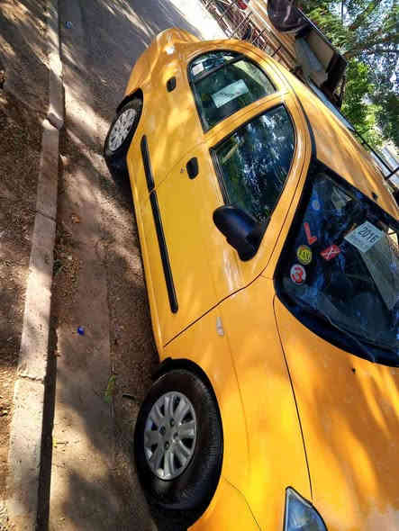 سلام عليكم 

طيب2015 جاهزه السياره من كلشي رقم بغداد   تحويل ثاني يوم 

 ملاحظه/مكينه كير حداديه جدد كهربائياته كله شغاله 

ملاحظه/ صبغ مكانات 

 الاستفسارات على الرقم: (***********)
