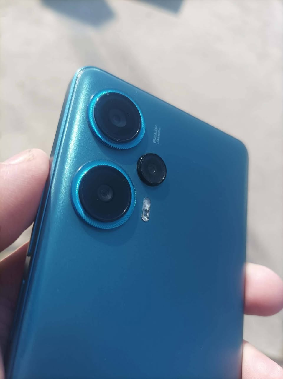 سلام عليكم
POCO F 5G

جهاز فلاكشب غني عن التعريف

جهاز نظافه100%

شرط جلخ شخط ما بي 

ضمان ماواصل مصلح 

ذاكرة 256

معالج Snapdragon® 7+ Gen 2 Mobile Platform

الرام 12+12 يعني 24

شاشه 120 فريم 

كامرة 4k

شاشة اموليد 

ببجي ضمان90فريم باقي اللعاب120

سعر 300وبي مجال  يرهم مراوس


**إذا كنت صاحب هذا الإعلان وتريد حذفه لأي سبب، رجاءا أرسل رسالة إلى الدعم الفني**