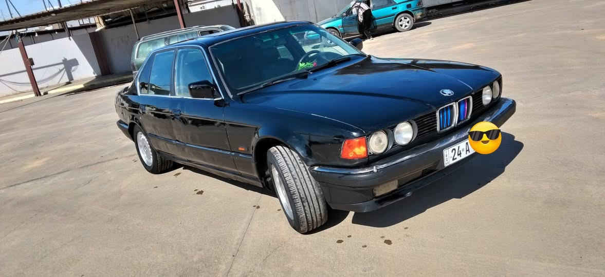 BMW730
دعم مابيها بخ عام جمالي 
كير ومحرك شرط
موديل 1992
الرقم والنسوية جديدة
شرط تحويل
سقف سلايت
كير اتوماتيك
تواير جديد
السعر 44
العنوان دوميز فايدة دهوك
تلفون *********** واتس اب فقط
*********** سميل, دهوك
