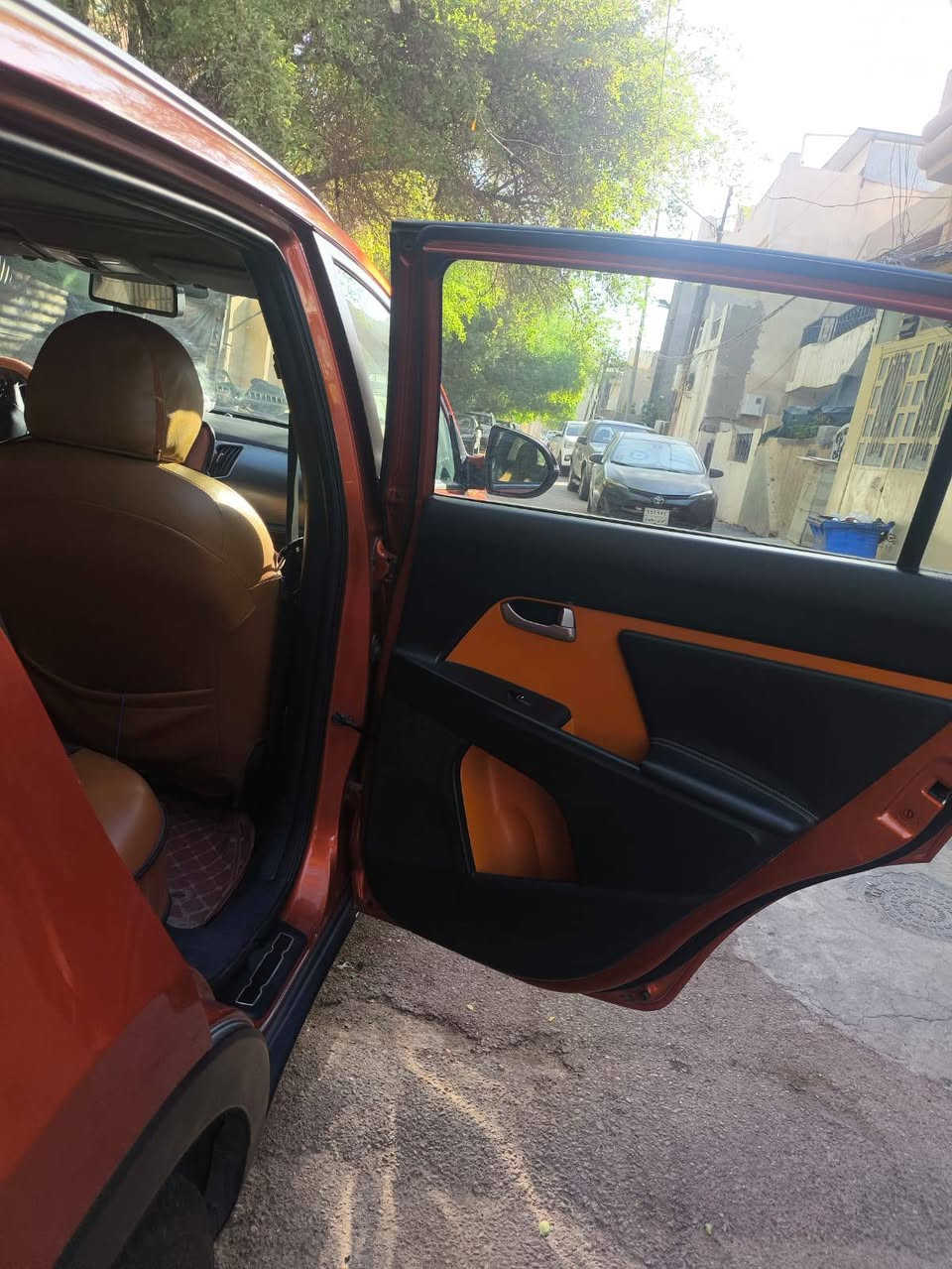 السلام عليكم
للبيع سبورتج 2011 خليجي
رقم بغداد الدولي الجديد /بأسمي تحويل ثاني يوم
حجم المحرك/2.4 دوش المرغوب
المواصفات؟؟؟؟؟ 
.................... 
الون/مشمشي
لون الداخل/مشمشي+اسود
ممشه السياره/ 177 الف
فتحت سقف بانورامه
شاشه كبيره Android
كشن كهرباء
مري كهرباء
تحكمات ستيرن
سنتر لوك تقفيل
سياره خير من الله مال بيت ستعمال قليل جداً 
تخم تاير جديد/ باتري جديد/صدر امامي خلفي 
مكينه وكير خير من الله شرط الكفاله
............................................................. 
ضرر السياره /جنطه خلفيه وربع دعاميه اماميه فقط
بدون دواخل وشرط السونار واي شي غير هل حجي 
اتحمل السونار

مكان السياره بغداد/ مجمع الصالحيه
رقم الهاتف للاستفسار/***********/ نور
