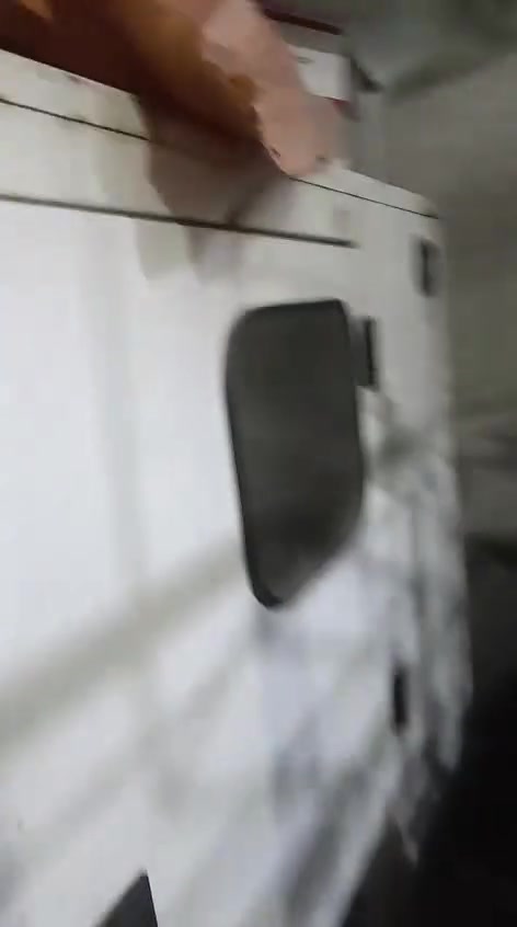 مولد بيركنز ١٠٠ كيفي مستعمل قليل مكينه ما مفتوح سعر ٨٠ او بيه مجال بصيط ***********
